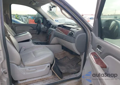 2007 Chevrolet Suburban 1500 Lt z USA, uszkodzony, nr VIN 3GNFC16J97G114065